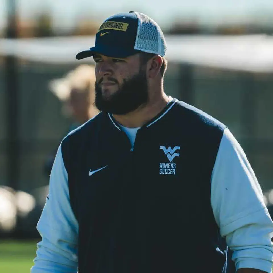 Portrait of Troy Bishop