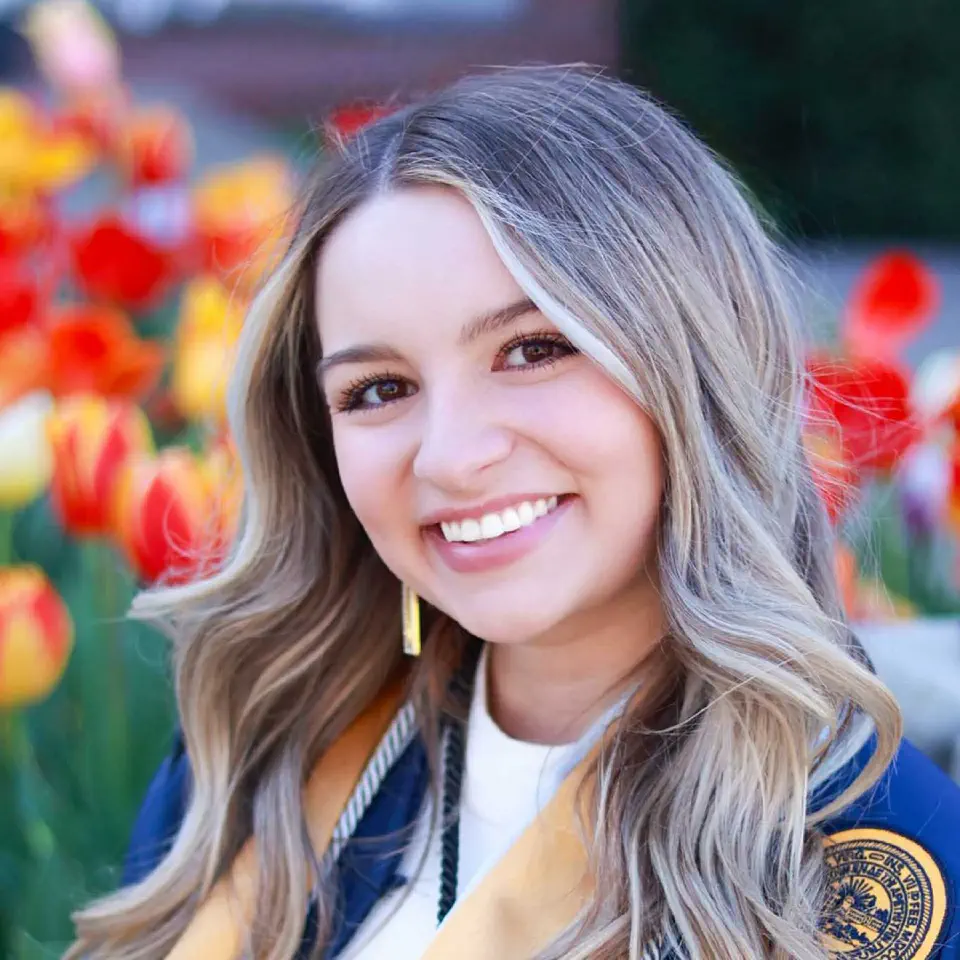 Portrait of  Heather Bond