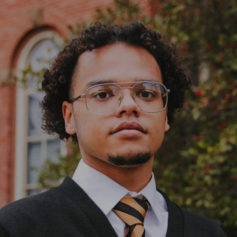 Portrait of Deionte Harilla-Gray, PA