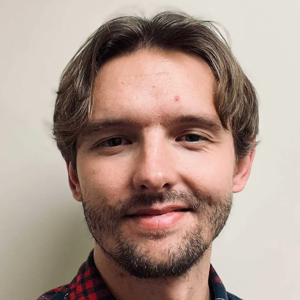 Portrait of Seth Edwards