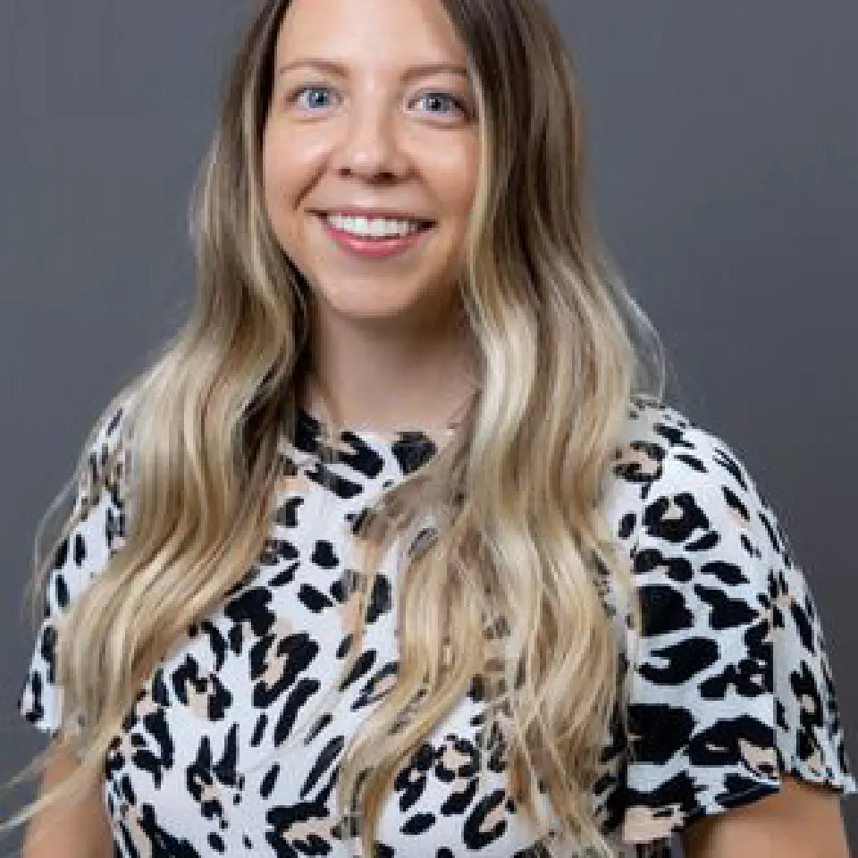 Portrait of Lauren Johnston