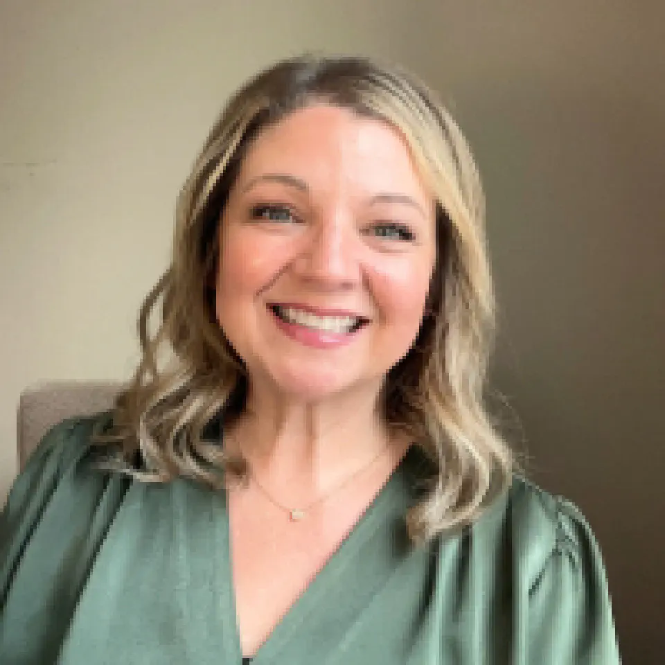 Portrait of Kristi Lukenich