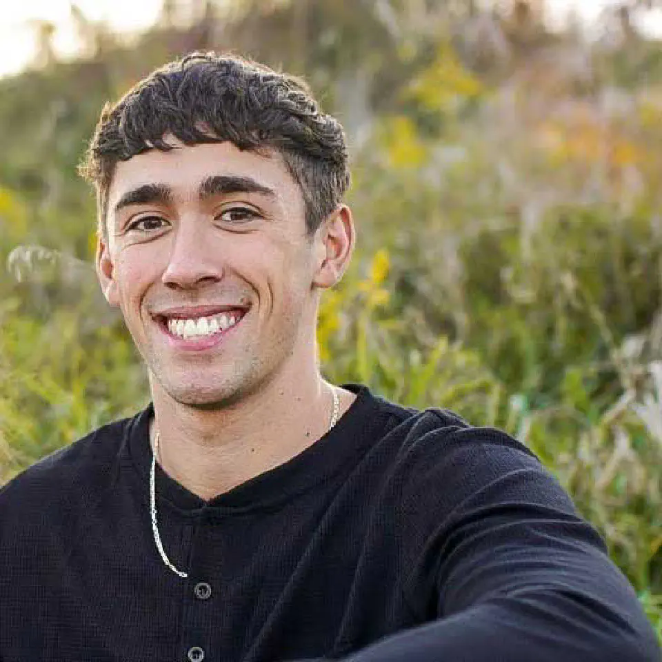 Portrait of JT Veltri